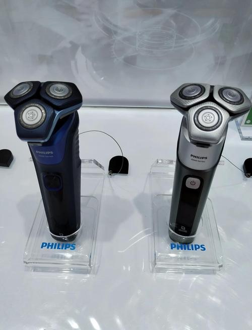 飞利浦剃须刀为什么老款的好用?飞利浦最老款剃须刀?-第2张图片-优品飞百科 飞利浦剃须刀为什么老款的好用?飞利浦最老款剃须刀?-第2张图片-优品飞百科