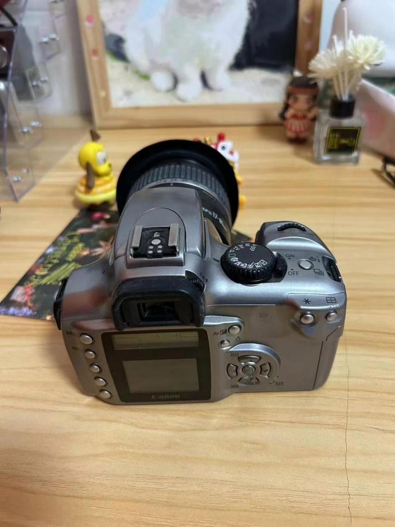 佳能350d有自动对焦吗？佳能350d怎么对焦？