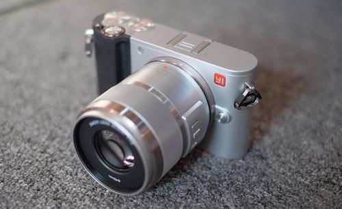 小蚁微单是小米的吗，小蚁微单支持什么镜头？