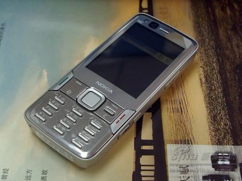 诺基亚n82好用吗，诺基亚n82测评？