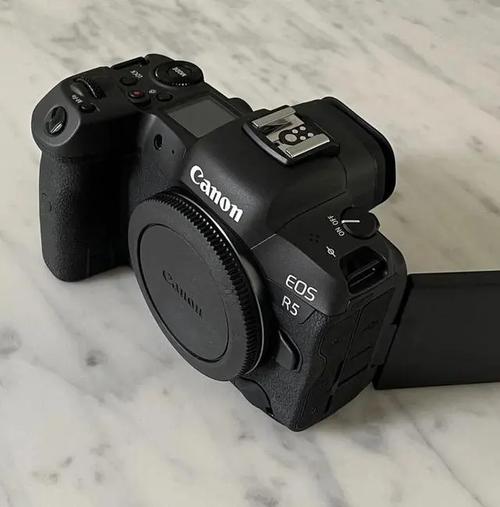 佳能r5使用心得？佳能r5使用纪实？