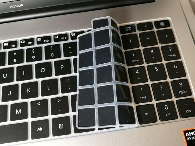 笔记本键盘膜推荐，笔记本键盘膜品牌？-第5张图片-优品飞百科