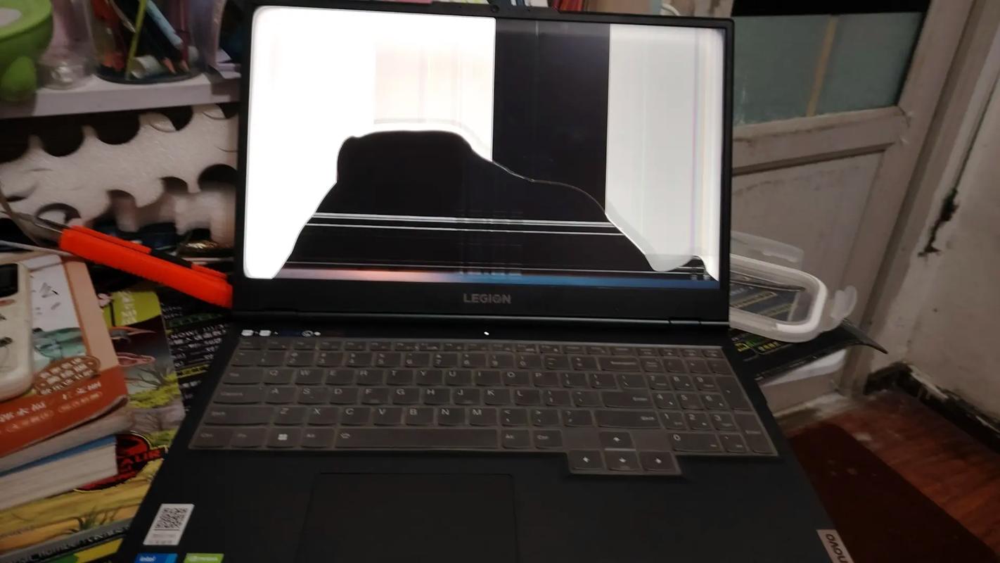 电脑屏坏了换屏多少钱，电脑换个屏多少钱-第6张图片-优品飞百科