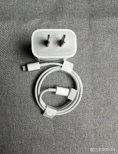 苹果xr用18w还是20w，苹果xr是多少瓦的-第2张图片-优品飞百科