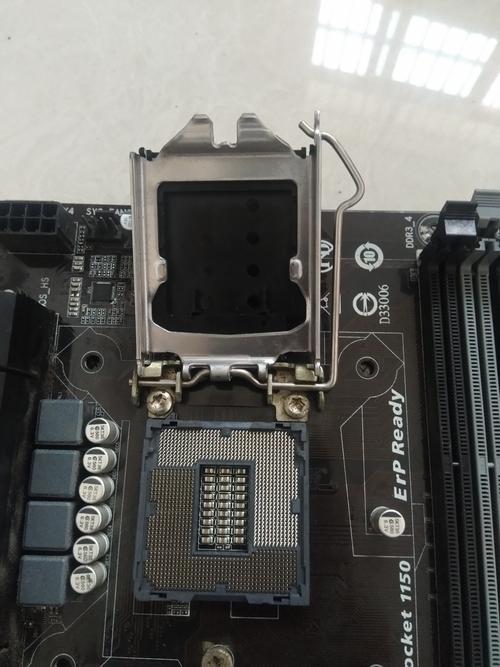 主板cpu针脚弯了维修多少钱，主板cpu针脚弯了怎么办电脑能开机吗？-第6张图片-优品飞百科