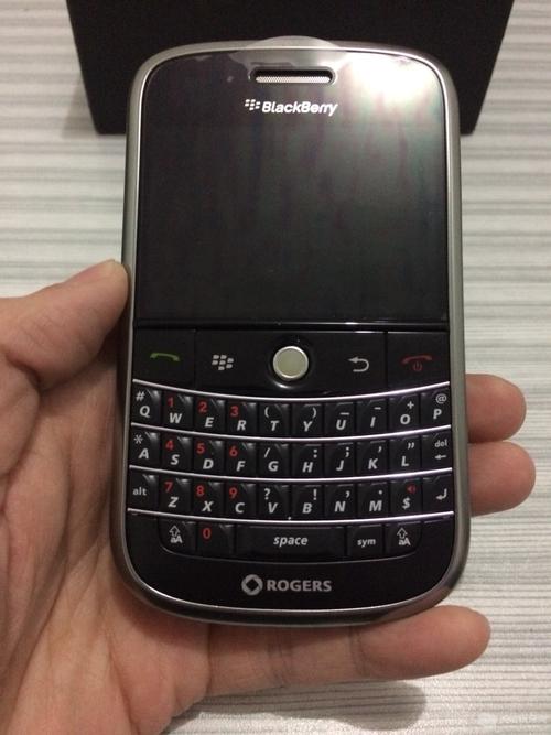 黑莓9788怎么刷机，黑莓如何刷机？