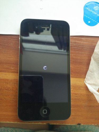 苹果四s怎么开机，苹果四s怎么开机按哪个键-第1张图片-优品飞百科