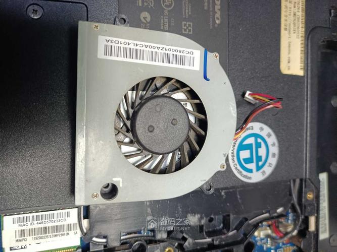 联想笔记本g460是多少寸，联想g460厚度