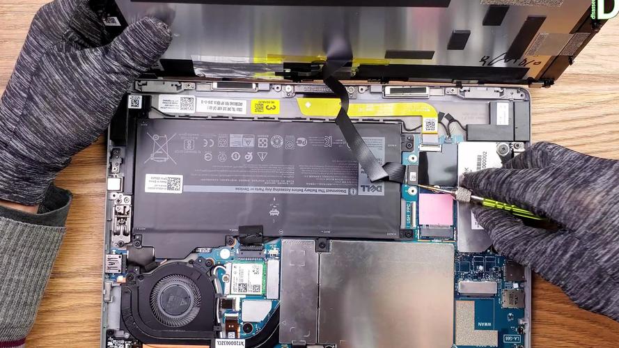 戴尔商务机怎么拆？戴尔商务机怎么拆后盖？-第3张图片-优品飞百科