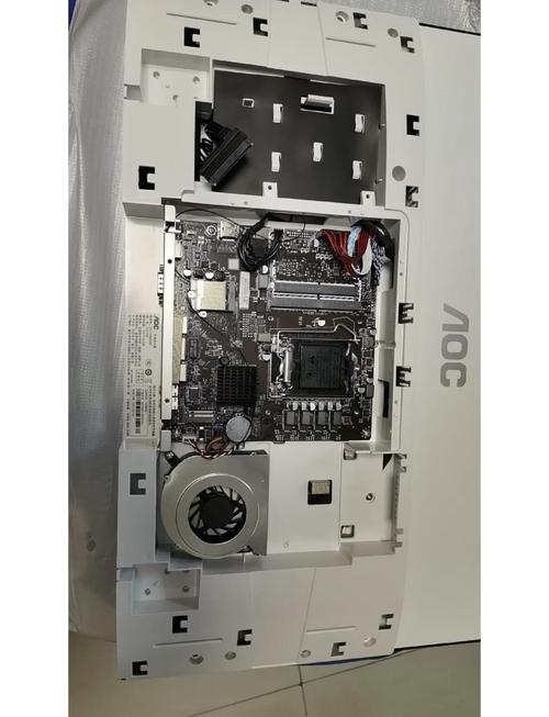 戴尔商务机怎么拆？戴尔商务机怎么拆后盖？-第5张图片-优品飞百科