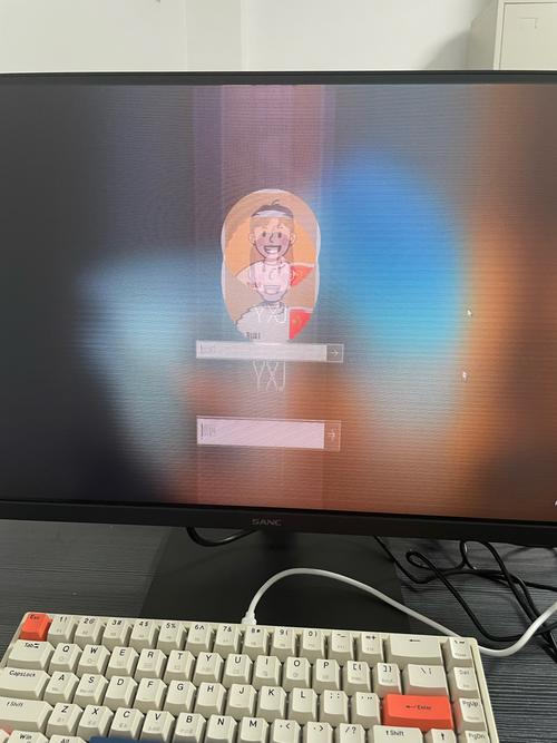 电脑显示屏一半花屏怎么回事，电脑一半花屏一半清晰怎么解决-第2张图片-优品飞百科