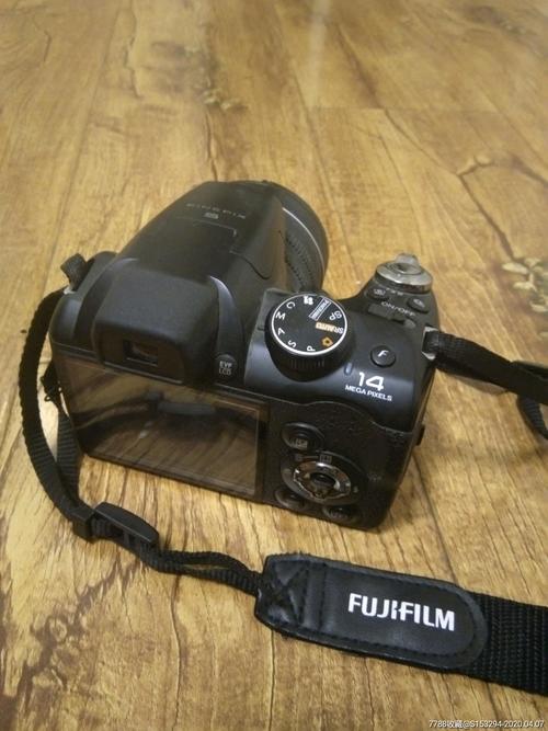 富士s4050支持多大的存储卡，富士s4050相机 是单反吗？-第2张图片-优品飞百科