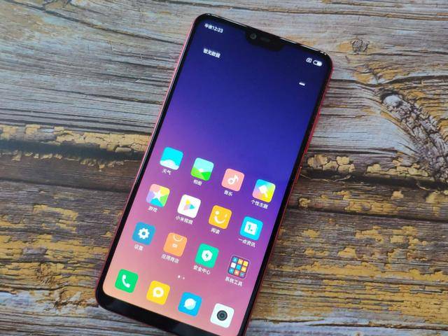 小米8跟小米mix3哪个好，小米8好还是小米mix3好？-第3张图片-优品飞百科