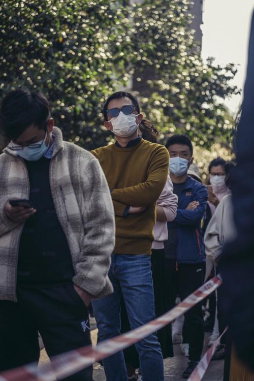 社会疫情现状，社会学解读疫情中的社会现象？