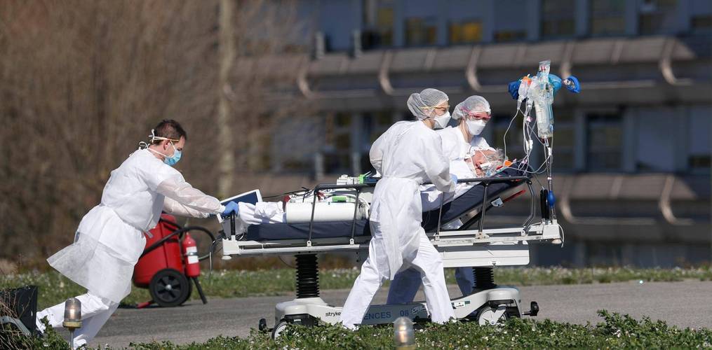 疫情就业新闻，疫情期间大学生就业新闻？-第4张图片-优品飞百科