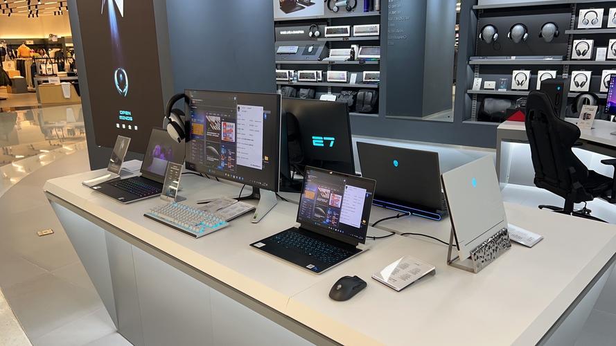 外星人m15r5和r6哪个好？外星人m15 r6怎么样？-第7张图片-优品飞百科