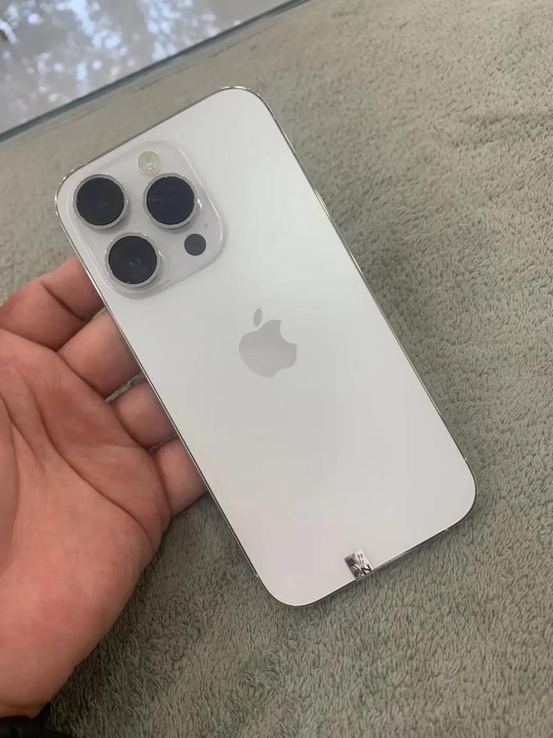 苹果14pro长多少cm，pro14多大？