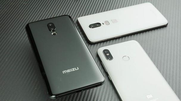 魅族16和小米8哪个值得，魅族16与小米8的真实对比？