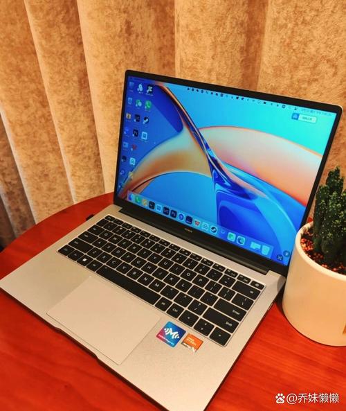 上大学用什么笔记本电脑，上大学用什么笔记本电脑好？-第3张图片-优品飞百科