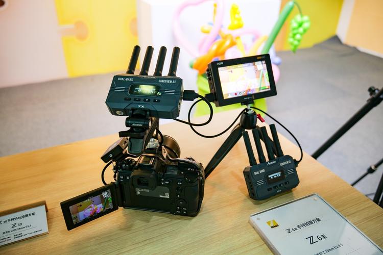 尼康d3x如何自拍，尼康d300s自拍操作-第4张图片-优品飞百科