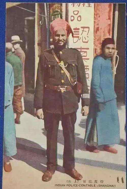 印度疫情警棍，印度警察防疫视频？-第4张图片-优品飞百科