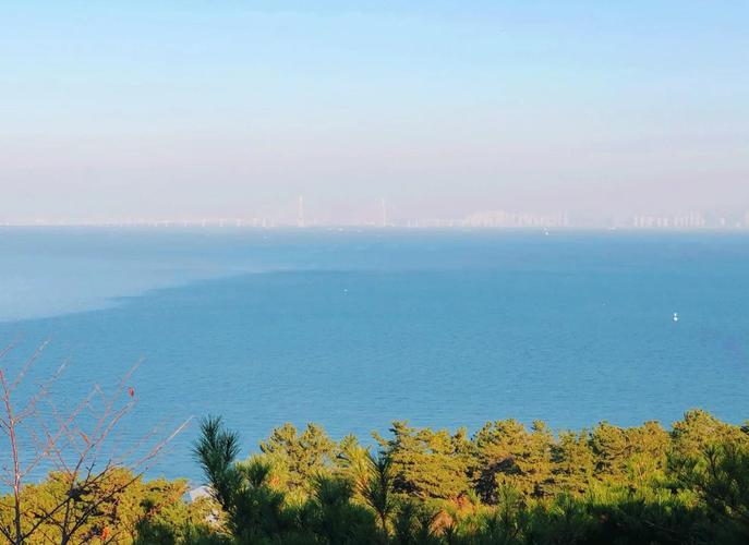 疫情没地方玩，疫情期间哪都不去？