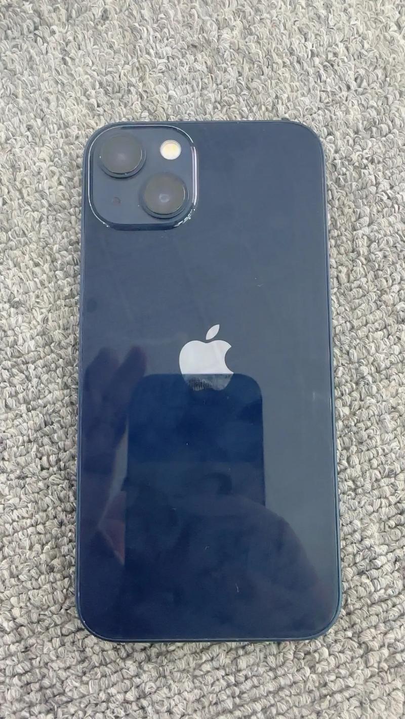 苹果13还能买吗？苹果15pro还有新机吗？-第6张图片-优品飞百科