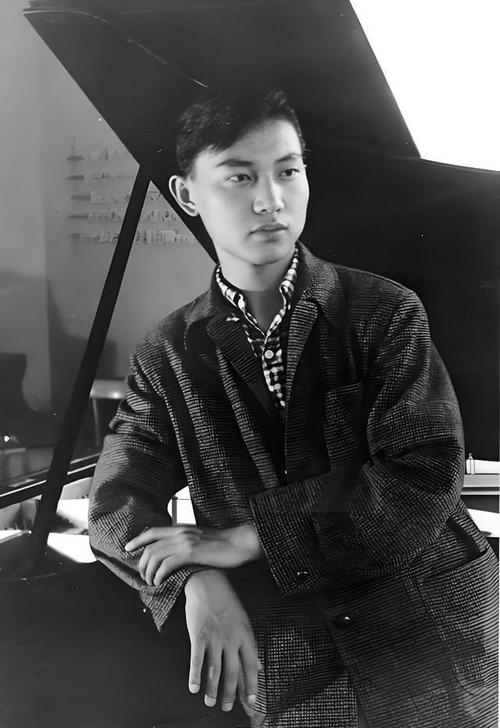 抗疫情钢琴？抗疫钢琴作品？-第3张图片-优品飞百科