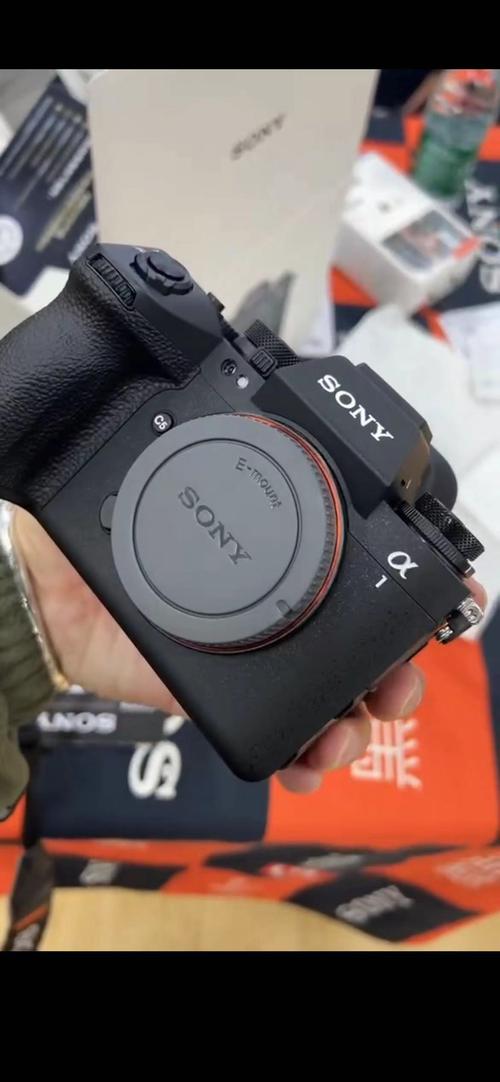 索尼黑卡rx1r3会发布吗，索尼黑卡rx1r3会发布吗