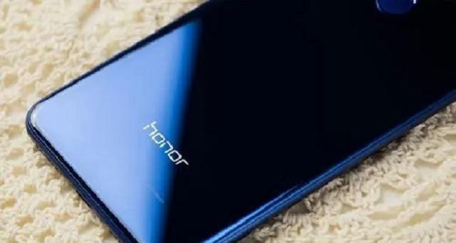 华为畅享8屏幕是多大的，华为畅享8屏幕参数？-第5张图片-优品飞百科