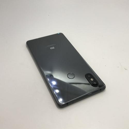 小米8se防水吗，小米8防不防水,如果防,什么级别?？-第3张图片-优品飞百科