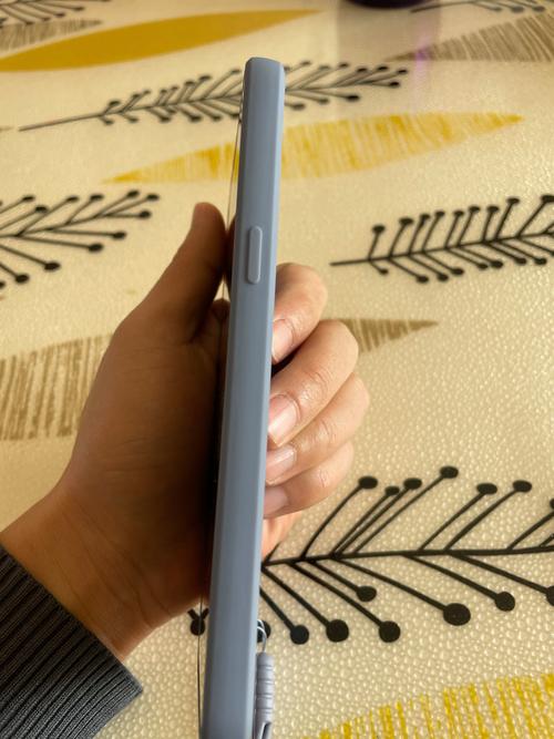 oppoa3型号padmoo多少钱，oppoa3市场价多少钱一部-第2张图片-优品飞百科