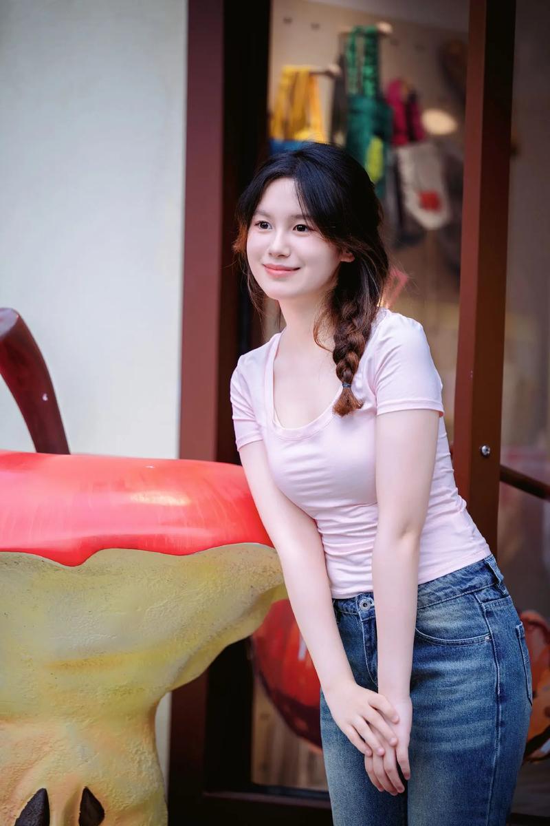 尼康人像定焦镜头哪个好，尼康定焦镜头画质排名？-第4张图片-优品飞百科