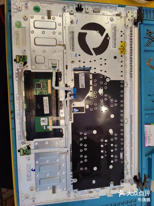 华硕笔记本键盘更换多少钱，华硕笔记本电脑换键盘大概多少钱？