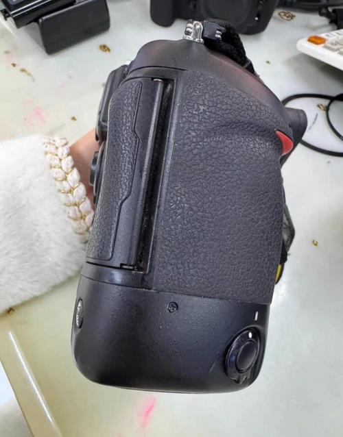 尼康d810和d3x哪个好，尼康d810和d4？-第4张图片-优品飞百科