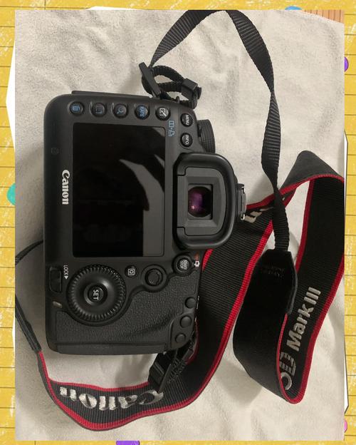 佳能5d三多少钱，佳能5d3费用多少钱-第2张图片-优品飞百科