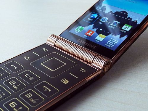 三星w2014当年多少钱？三星w2014哪年上市的？-第4张图片-优品飞百科