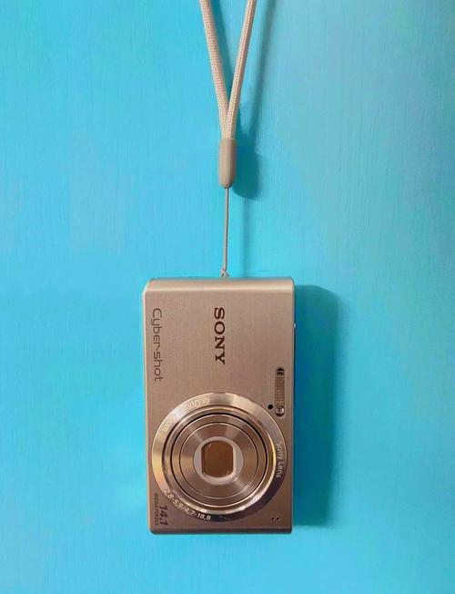 索尼w180哪一年，索尼w180参数