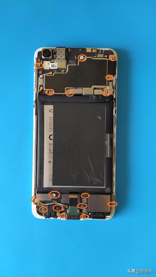 oppor11怎么拆,oppor11怎么拆后盖视频教程?-第2张图片-优品飞百科 oppor11怎么拆,oppor11怎么拆后盖视频教程?-第2张图片-优品飞百科