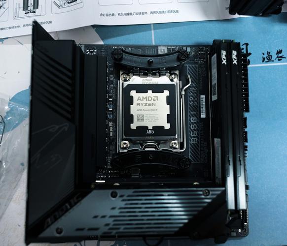 amd955支持1600内存吗？amd955还能用吗？