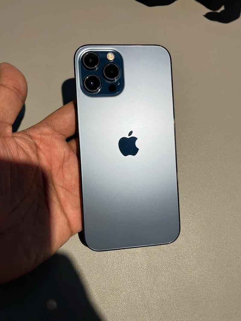 苹果12promax屏幕多大，苹果12promax原装屏幕多少钱？-第2张图片-优品飞百科