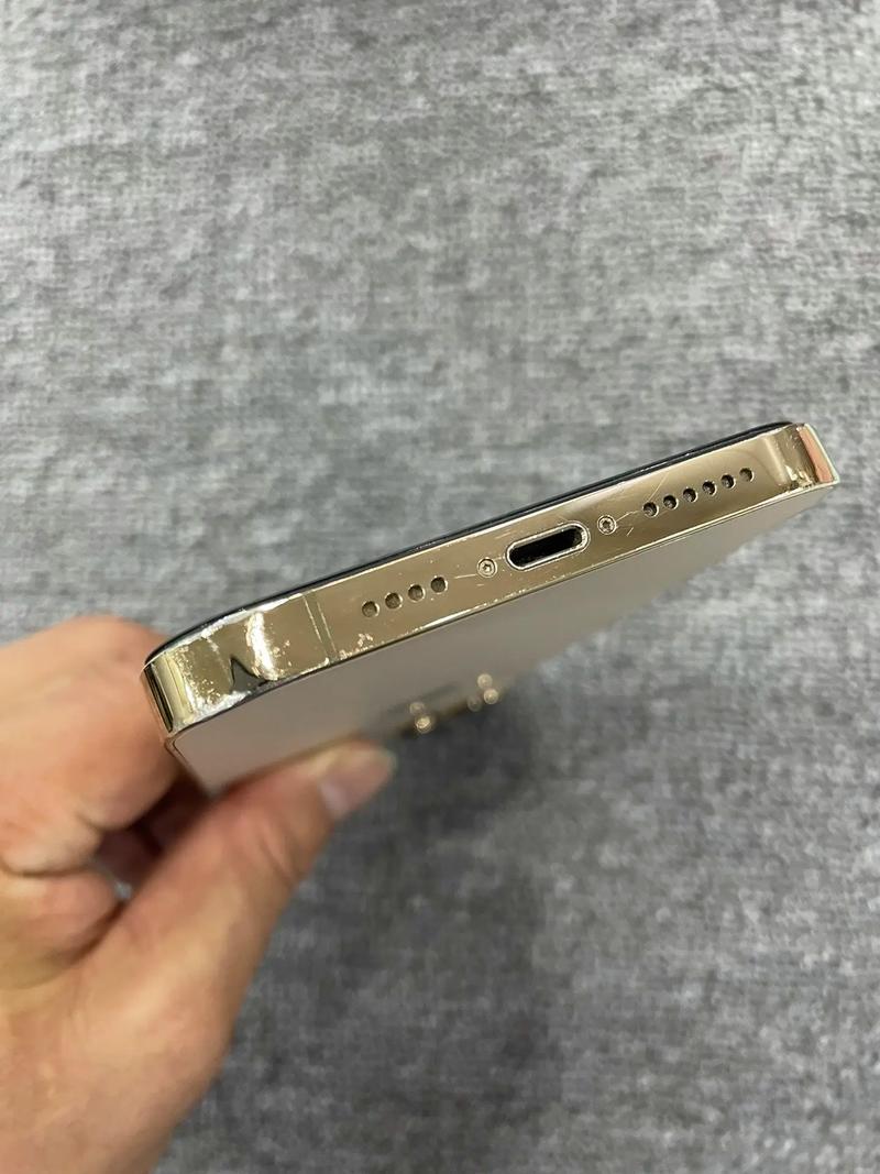 苹果12promax屏幕多大，苹果12promax原装屏幕多少钱？-第5张图片-优品飞百科