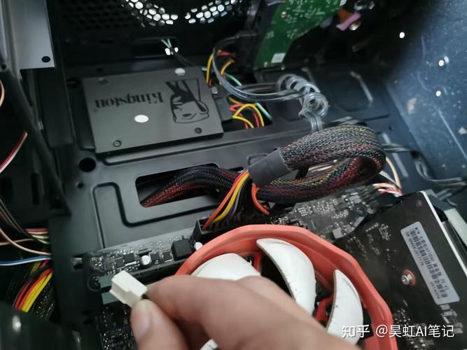 电脑cpu风扇怎么拆卸清理灰尘，电脑cpu风扇怎么拆卸清理灰尘的-第5张图片-优品飞百科
