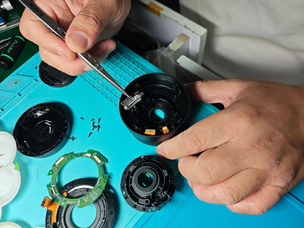 单反怎么拆镜头？怎样拆单反镜头？-第5张图片-优品飞百科