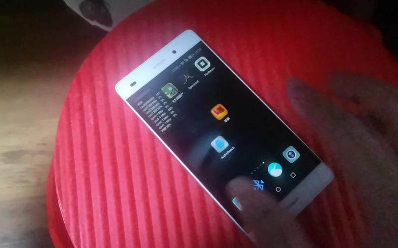 p8华为哪一年上市？华为p8什么时候上市的时候多少钱？-第4张图片-优品飞百科