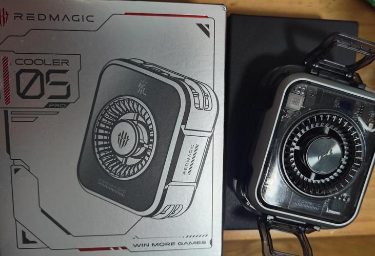 红魔mars有风扇吗，红魔内置风扇怎么样？-第7张图片-优品飞百科