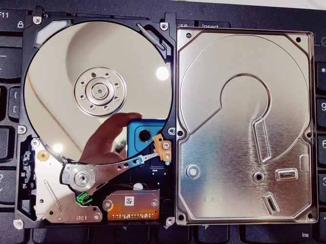 硬盘怎么拆，固态硬盘怎么拆？-第2张图片-优品飞百科