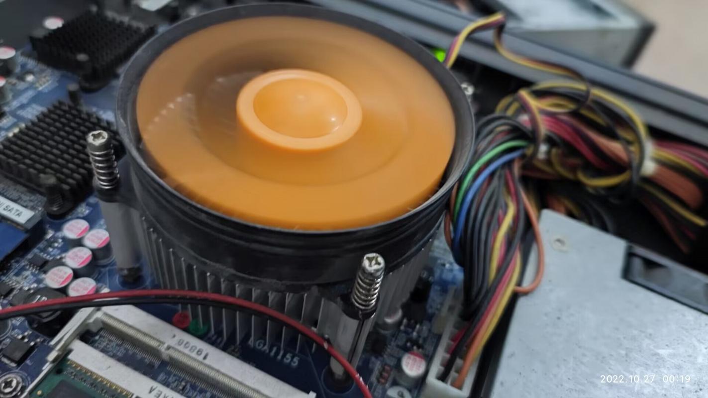 cpu风扇不转的原因，cpu的风扇不转电脑正常吗？-第3张图片-优品飞百科