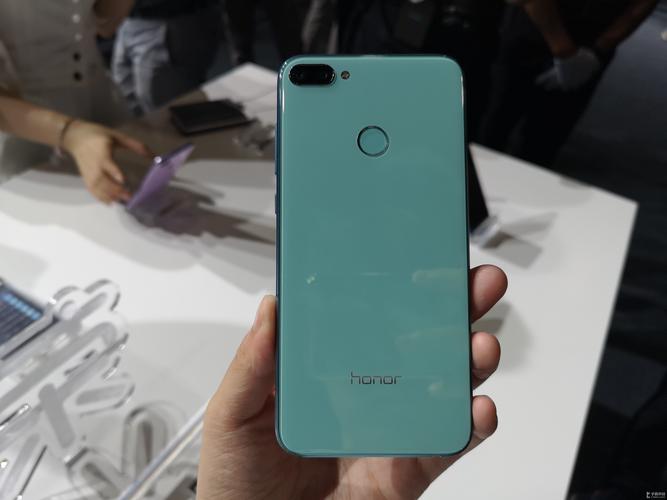 荣耀9i哪年出的，荣耀9i几年出的-第3张图片-优品飞百科