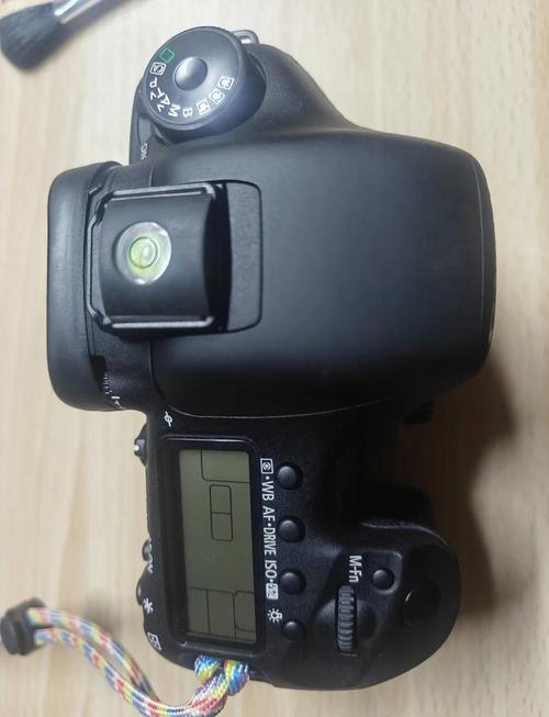 佳能eos7d二手费用，二手佳能7d值得入手吗？-第8张图片-优品飞百科